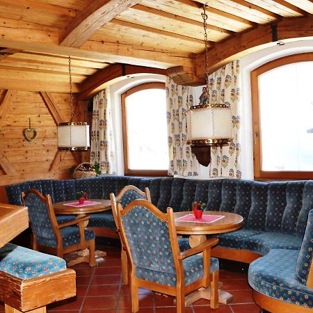 Hotel Landle Гальтюр Экстерьер фото