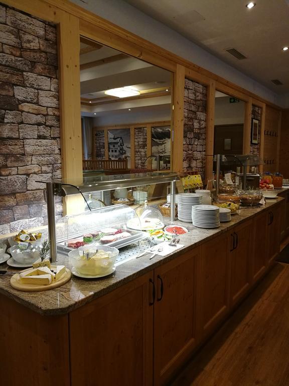 Hotel Landle Гальтюр Экстерьер фото